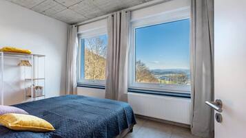 2 makuuhuonetta, Wi-Fi, vuodevaatteet, pääsy pyörätuolilla