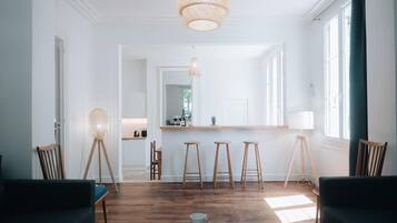 TV connectée, espaces bureaux