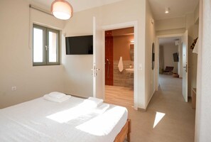 3 dormitorios, tabla de planchar con plancha, wifi gratis y ropa de cama