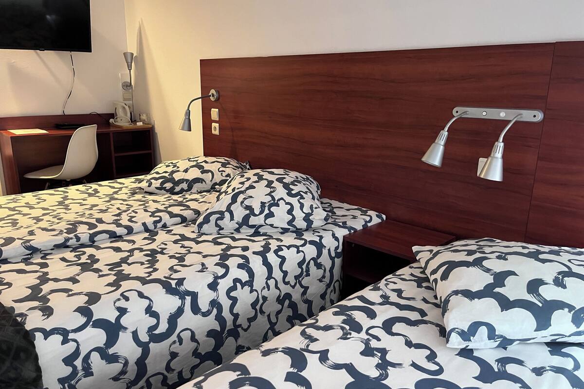 Standard Triple Room, Valley View | In-room safe, desk, free WiFi