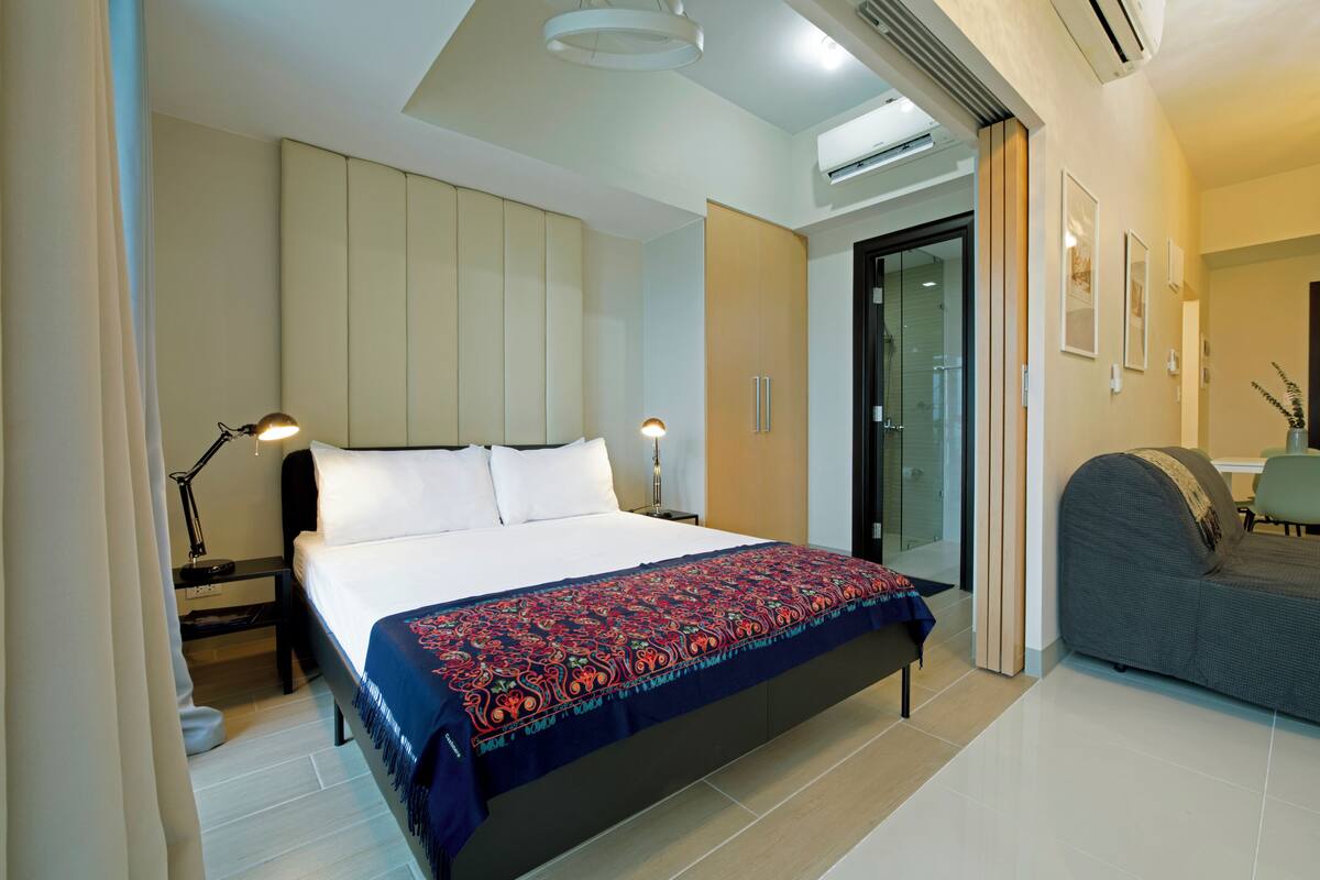 Appart'hôtel Deluxe, balcon, vue ville | Fer et planche à repasser, Wi-Fi gratuit