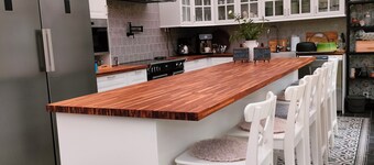 Charming B&B mixed farm with an unique, cozy cottages with a fantastic view.