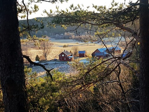 Charming B&B mixed farm with an unique, cozy cottages with a fantastic view.