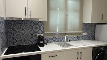 Oven, stovetop