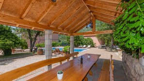 Outdoor dining - Villa Stipe - Makarska by Villas Guide (Rastovac)