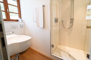 Een douche, een haardroger