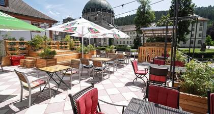 Room '3' with Shared Garden and Wi-Fi