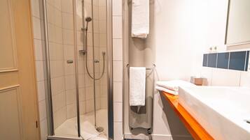 Dusche, Haartrockner