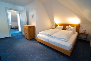 1 bedroom, WiFi - Apartment 'Suite' with Shared Garden and Wi-Fi (St Blasien)