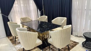 House, 4 Bedrooms, Private Pool, City View | Dining room - Serene Oasis in Lagos - Private Pool & Relaxing Ambiance (Lagos)