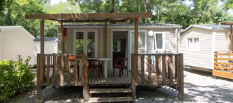 Mobile Home 'Mobil-home Confort B - 1-4 Pers' with Shared Pool