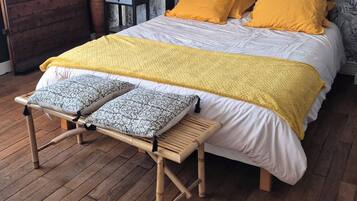 1 chambre, fer et planche Ă repasser, draps fournis