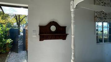 1 bedroom, iron/ironing board, bed sheets