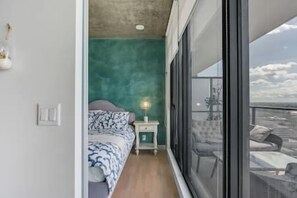 1 chambre, fer et planche à repasser, Wi-Fi, literie fournie