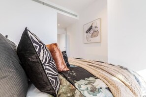 1 chambre, fer et planche à repasser, Wi-Fi gratuit, draps fournis