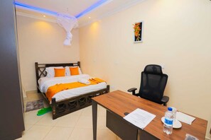 Desk, laptop workspace, free WiFi
