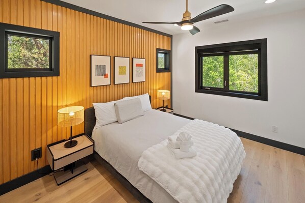 6 bedrooms, WiFi
