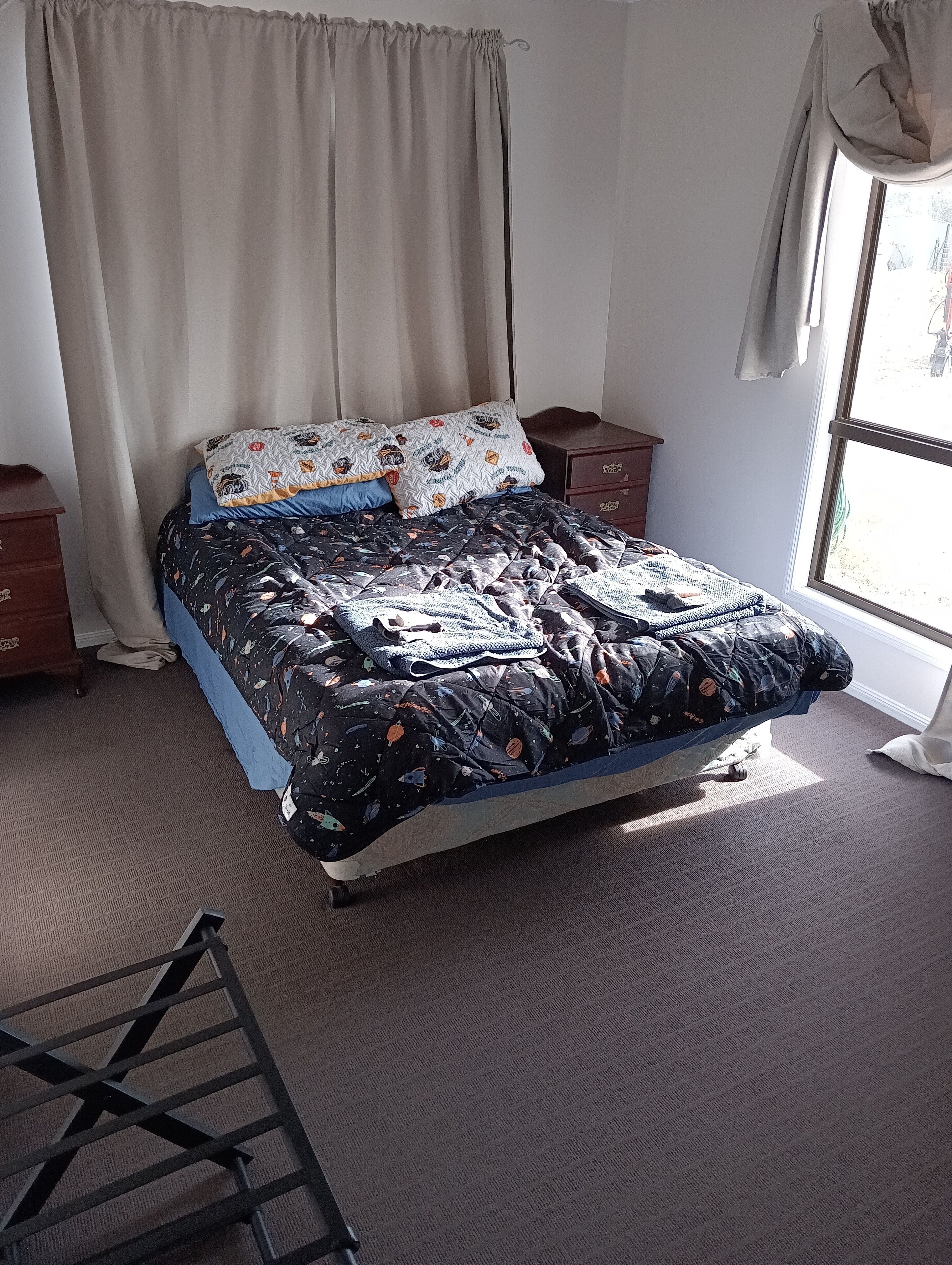 2 habitaciones y ropa de cama 