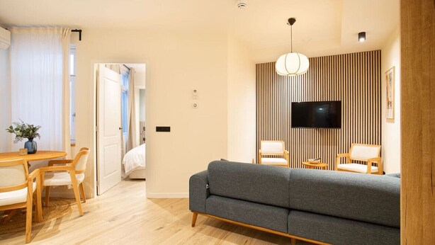 TV - Modern apartment near Scheveningen beach (Den Haag)