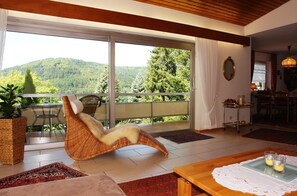 Interior - Apartment 'Schwarzwaldsuite - Apt 1' with Shared Terrace, Shared Garden and Wi-Fi (Seelbach)