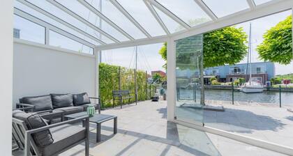 Maison de digue individuelle moderne et entièrement meublée. Cette maison sur digue peut accueillir