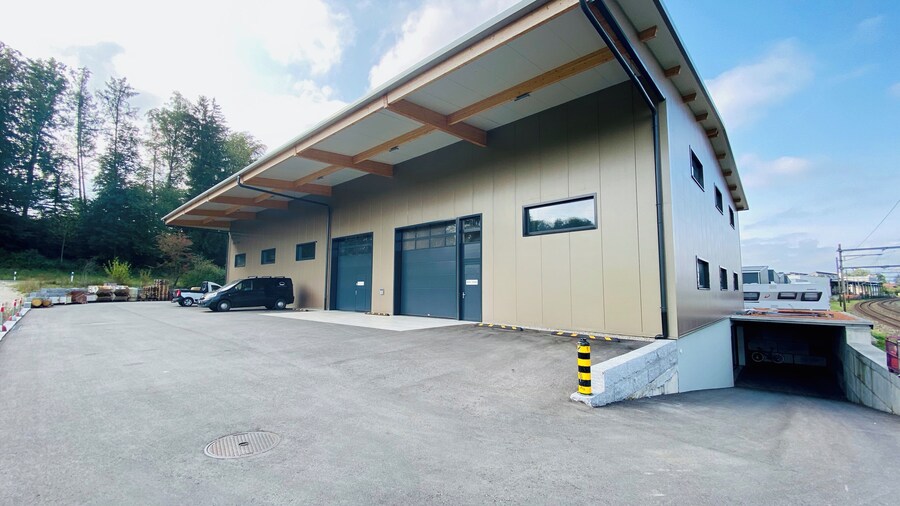 ZIMMERzuVERMIETEN.ch Deitingen Industrie