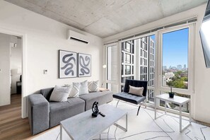 Televisor intel·ligent i oficines 