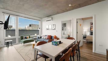 5 bedrooms, iron/ironing board, travel cot, free WiFi