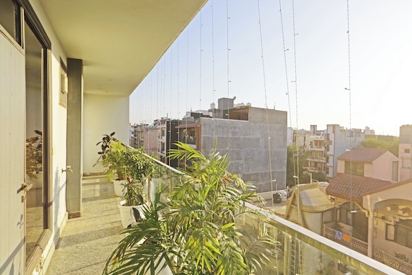 Superior Double Room, Garden View | Balkoni