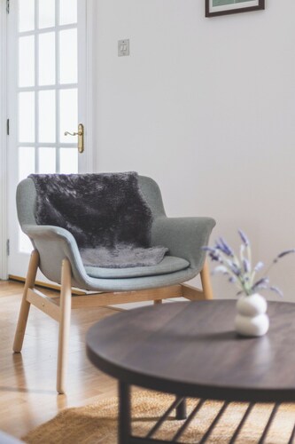 Stylish 3 Bedroom House - King Size Beds - Garden - 20 Minutes to London