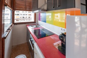 Microwave, stovetop