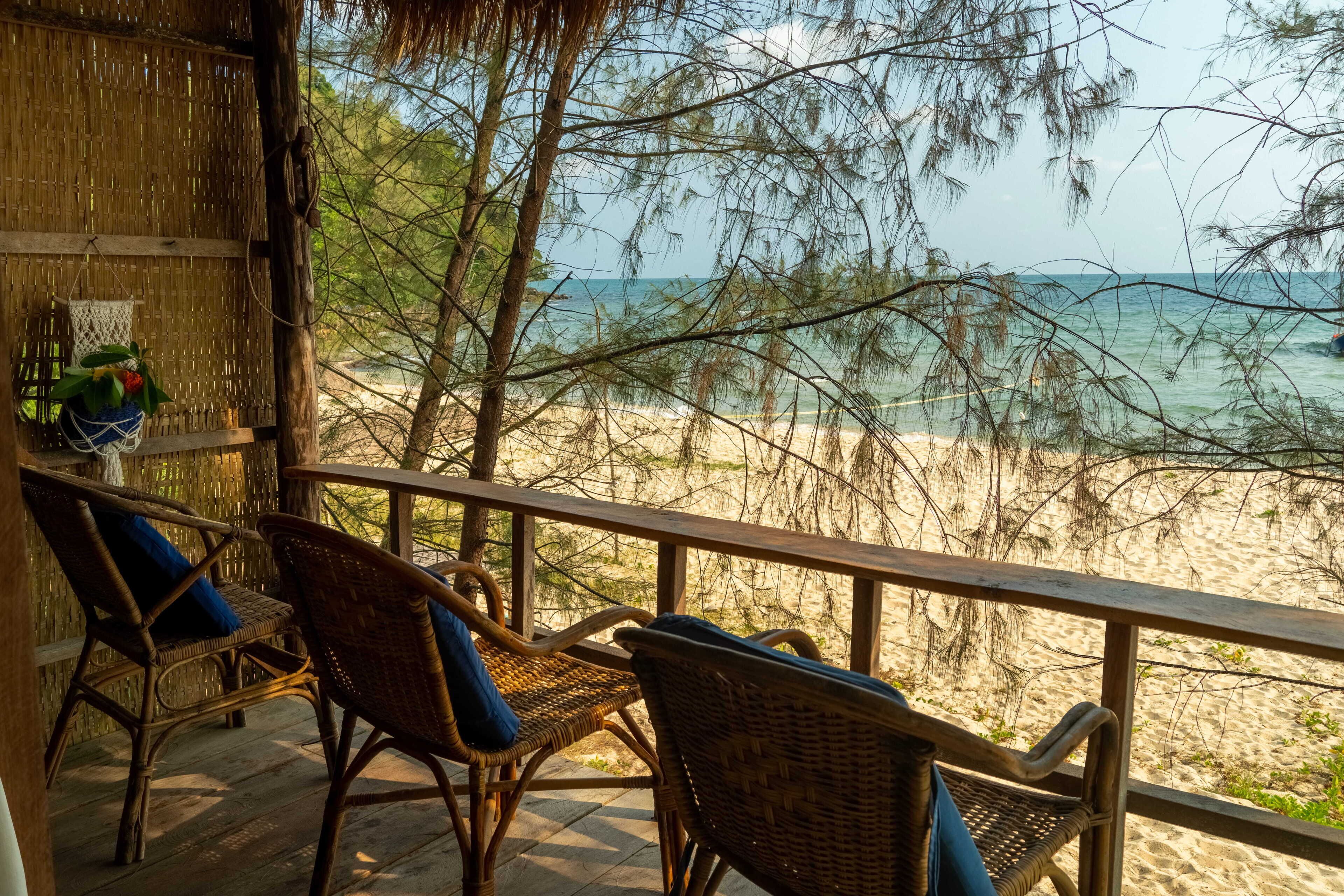 Chambre Triple Confort, balcon, vue mer | Vue sur la plage/l’océan