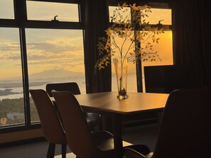 家庭公寓式客房, 海景 | 起居区