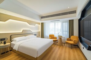 Classic Double Room, 1 Double Bed | Premium bedding, down comforters, pillowtop beds, free minibar - Wei Lai Hotel (Beijing)