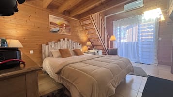 Superior Quadruple Room, Courtyard View | Premium bedding, in-room safe, individually furnished, desk