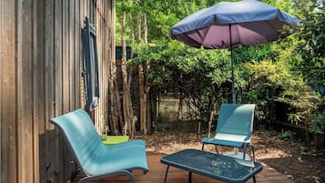 Superior Quadruple Room, Courtyard View | Terrace/patio