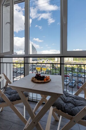 Classic-Apartment, Stadtblick | Balkon