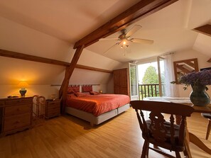 3 bedrooms, free WiFi