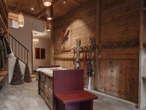 Nicht klassifiziertes Bild, 4 von 16, Schaltfläche