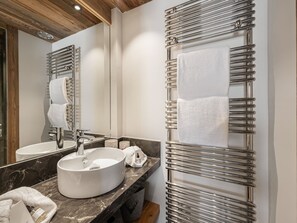 Hair dryer, towels