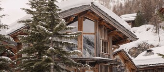 Mountain chalet with steam room and fireplace in Val-d'Isère