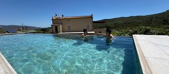 VILLETTA ELBANITA " The Breath of the Island "