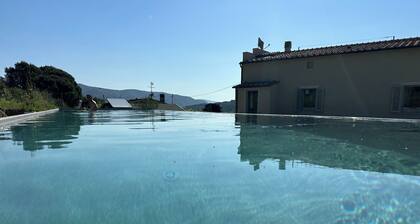 VILLETTA ELBANITA " The Breath of the Island "