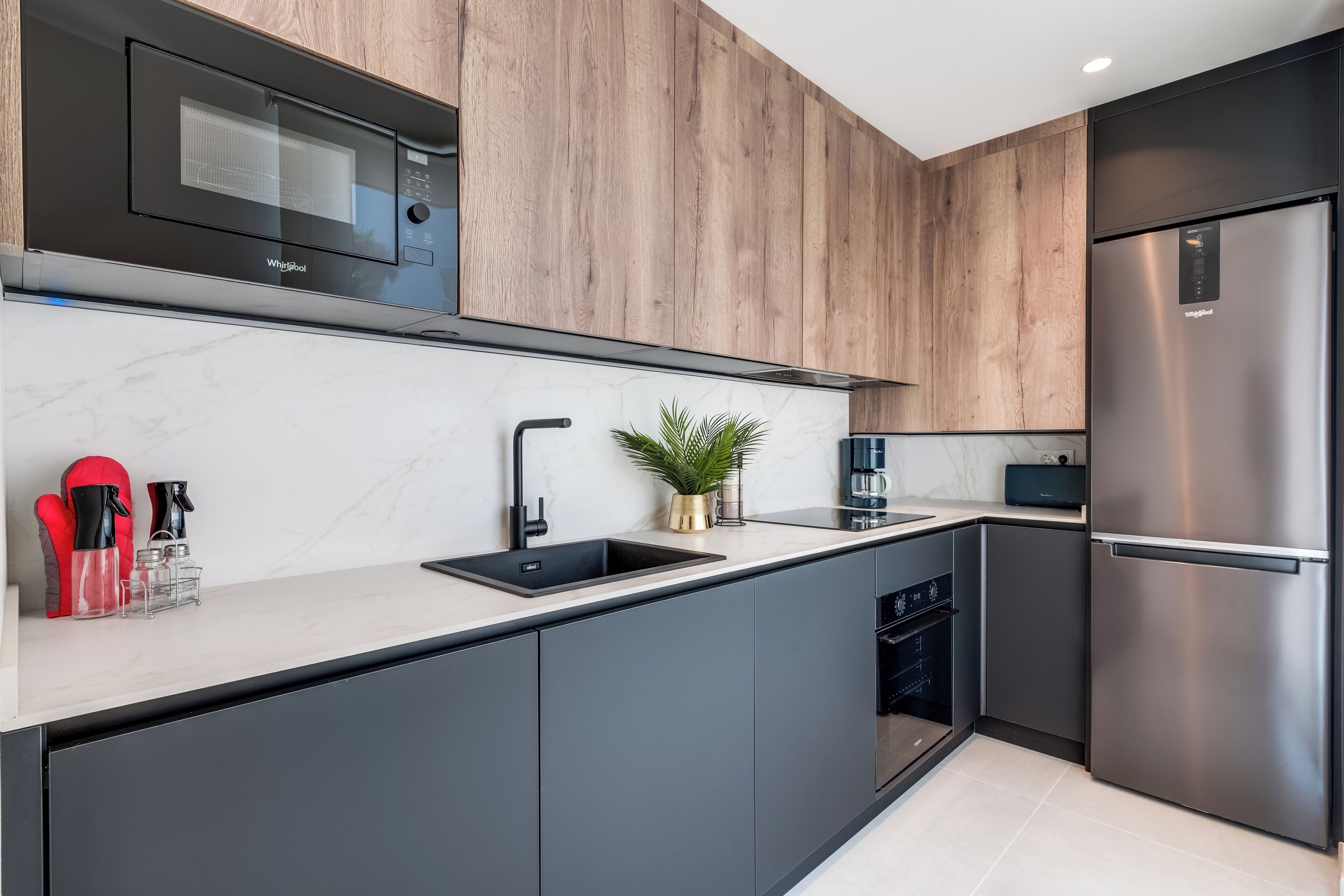 Microwave, oven, stovetop, dishwasher