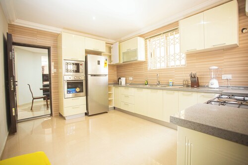 Accra Luxury Apartment at East Legon