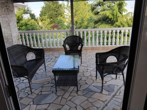 Terrace/patio - The Cottage in Paralia (Paralia)