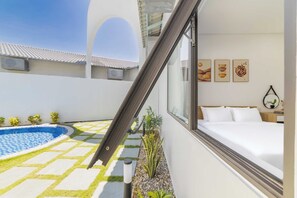 Terrace/patio - Private Pool Villa in Nature with Sunlight / Large Pool / Free Pickup / BBQ (Đà Nẵng)
