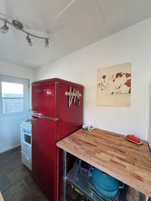 Microwave, oven, stovetop