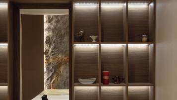 Sauna, syväkudoshierontaa, thai-hierontaa, urheiluhierontaa