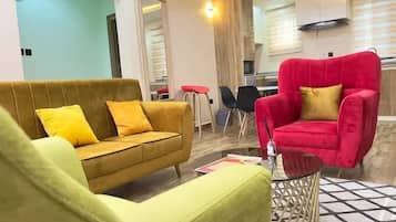 Family Apartment, Balcony, City View | Living area
